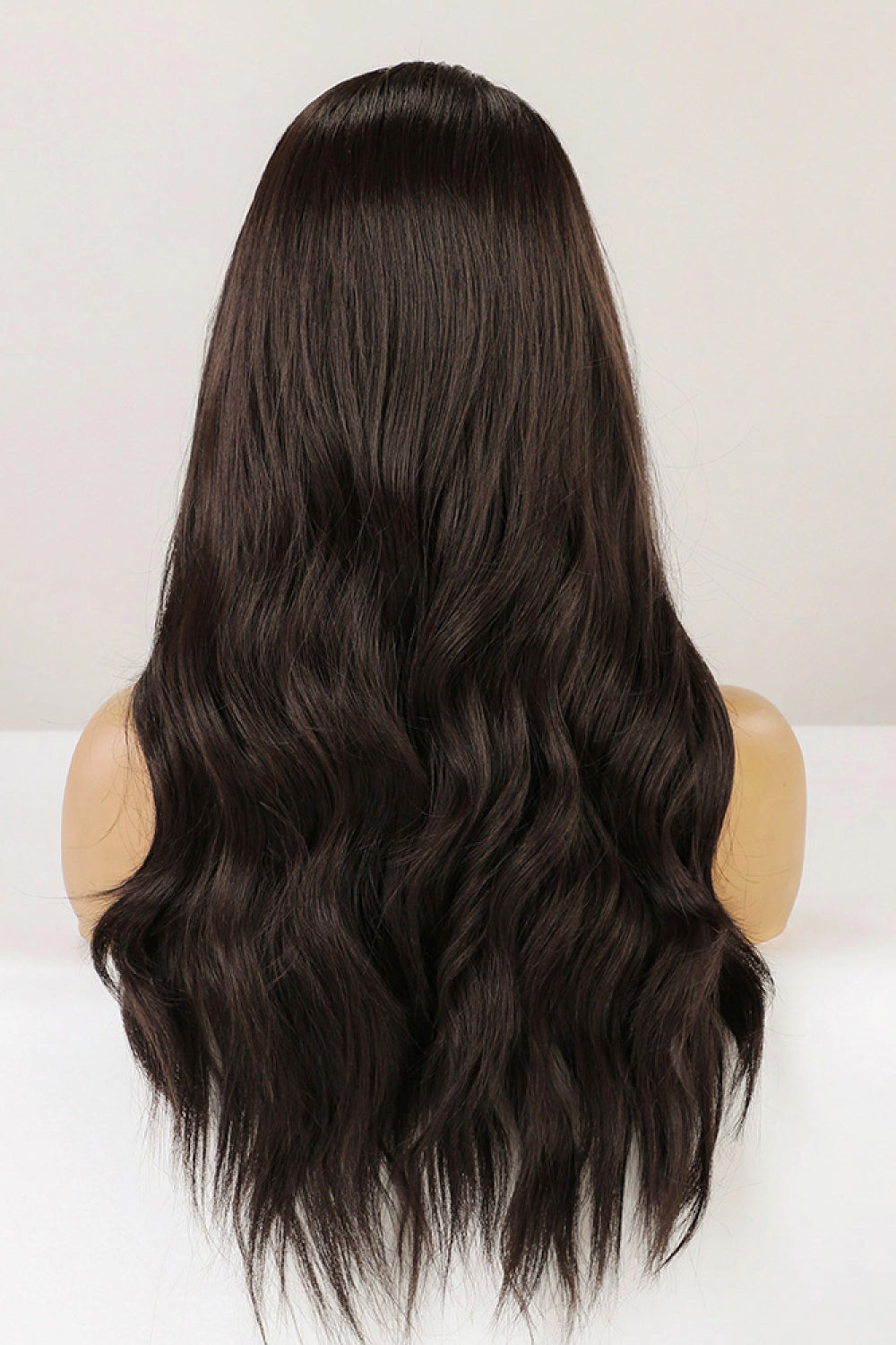 Peluca larga con ondas color brown ocuro