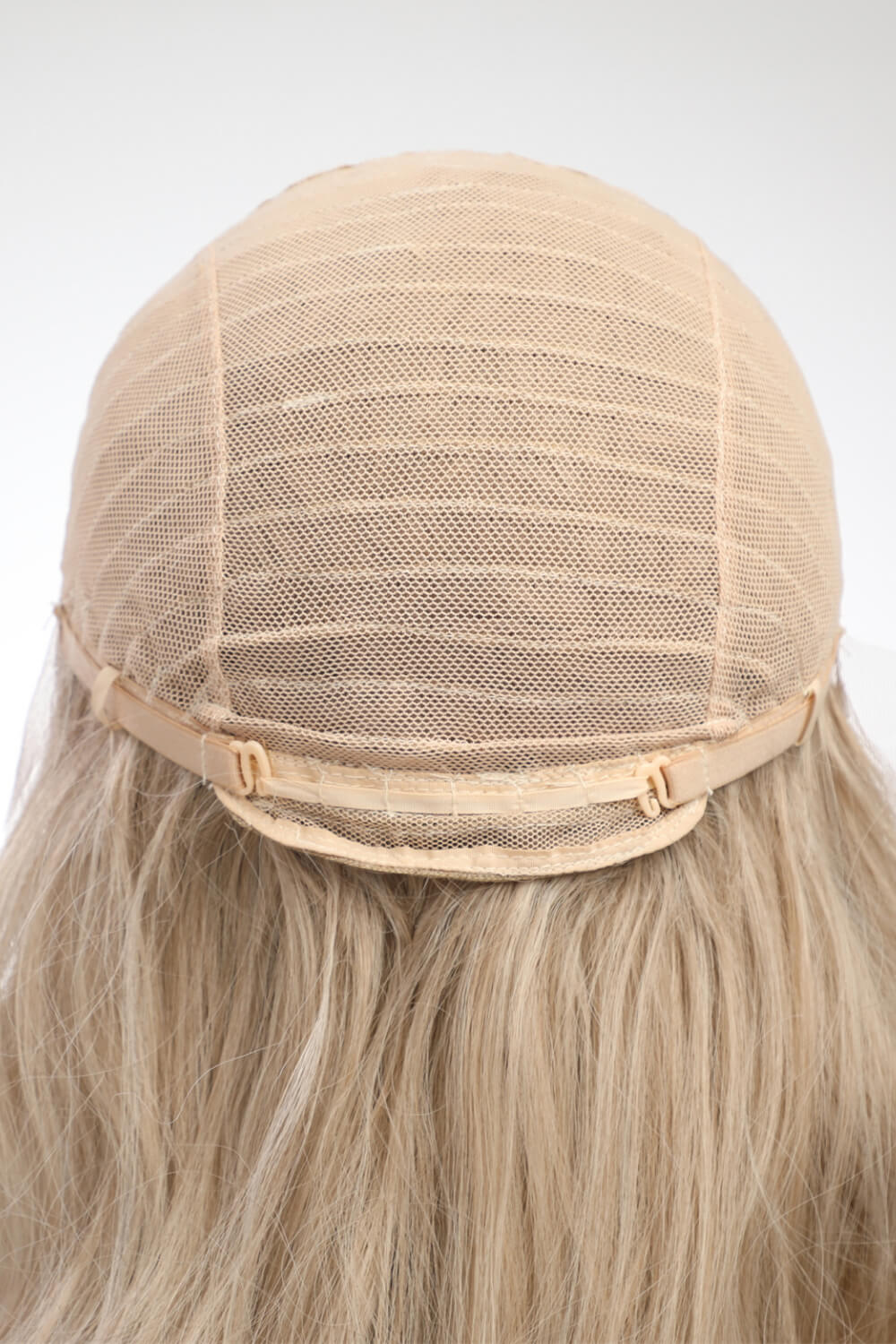 Peluca rubia con ondas